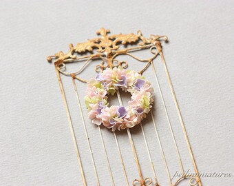 Dollhouse Miniature Plant - Dreamy Flower Wreath 1/12 Scale Miniatures