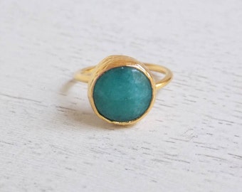 Dyed Jade Ring, Turquoise Ring, Teal Gemstone Ring, Crystal Ring, Small Stone Ring, Statement Ring, Minimalist Ring, Gift For Her, D3-53
