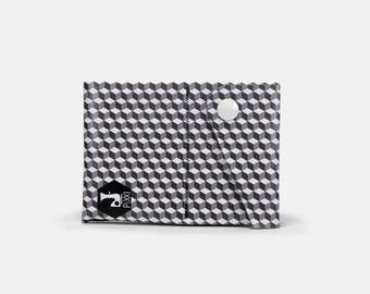 Portafoglio donna/uomo in pvc con texture disegnata - Wallet made of