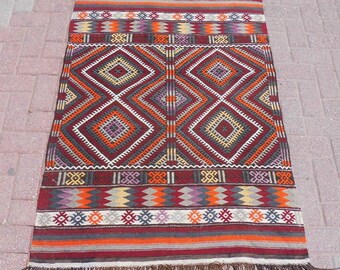 Colorful Handmade Vintage turkish kilim rug, persian rug, boho rug, oushak rug, area rugs, small floor rug, nursery decor, 39" x 55"