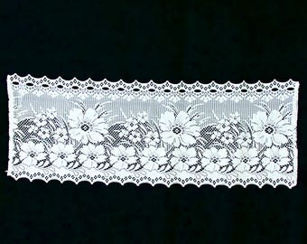 LACE TABLE RUNNER Oblong Floral Crotchet Table Runner Wedding Table Runner Swiss White Lace Doily