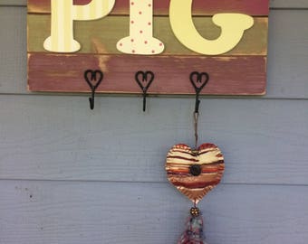 PIG wall decor and hooks with hanging pig tassel