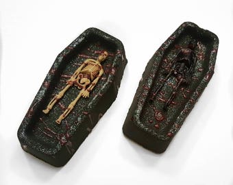 Coffin Bath Bomb - Halloween Bath Bomb - Skeleton Bath Bombs - Black Bath Bomb