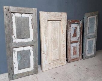 Old brocante shutters