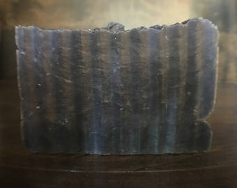 Tea Tree & Charcoal Detox Bar