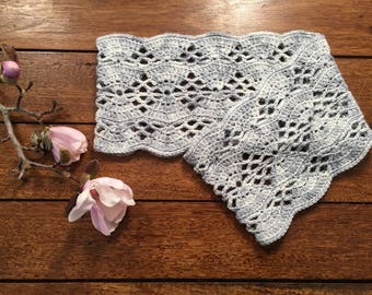 PDF pattern crochet Pegasus infinity scarf.
