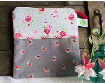 On Sale Eco friendly 7.5" Reusable Sandwich Bag - 7.5" x 7.5"- Food safe PUL lined, Zippered, Machine Washable