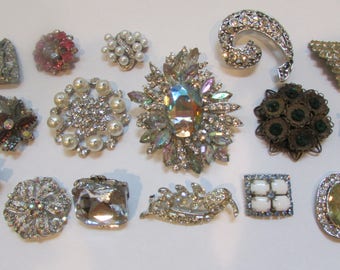 Vintage Rhinestone Brooch Lot Mixed 16 pieces Crystal Wedding Brooch Bouquet Brooch Bridal Button DIY Kit Something Old