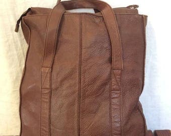 15%OFF VACATION SALE Genuine Vintage Banana Republic Brown Leather Satchel Bag