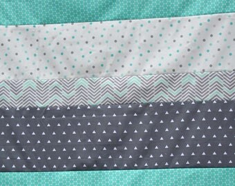 Quilt Top, Unfinished Quilt Top, Boy's Quilt, Boy's Crib Quilt, Gray and Mint Quilt, Mint Gray Top