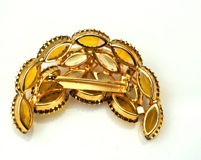 Crescent Rhinestone Brooch - Amber Yellow Glass Cabochon - open back gold - C shape pin