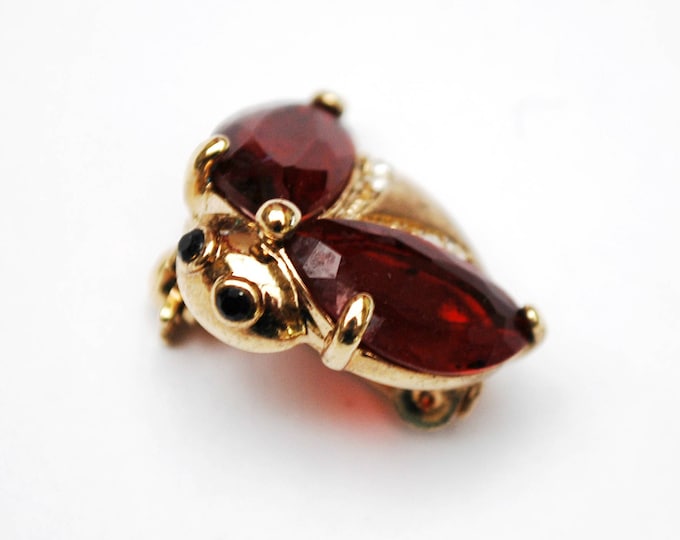 Monet Rhinestone Bug Brooch - Red crystal - Gold plated - Mid Century - small Bee Scatter PIn