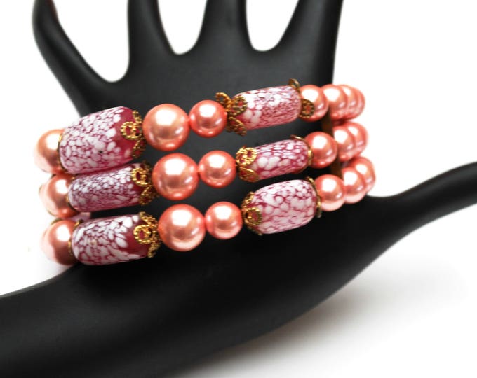 Pink Bead Cuff Bracelet - melatic pink - artglass beads - wire - bangle