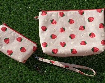Strawberry Linen Project Bag Set, Knitting Project Bag, Crochet Project Bag, Notions Bag, Craft Bag, Zip pouch, Travel Bag, Craft Bags