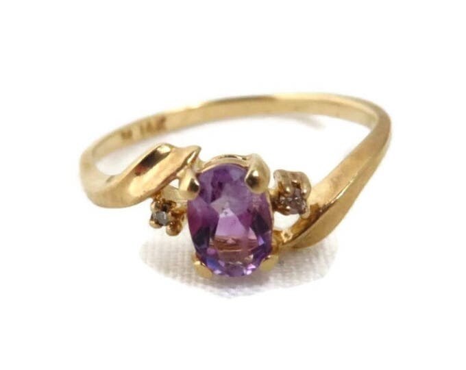 Oval Amethyst Ring, 14K Gold Ring, Amethyst & Diamond Ring, Vintage 0.40 Carat Amethyst and Diamond Accent Ring, Size 6.5