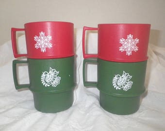 Vintage Tupperware Holiday Christmas Mugs
