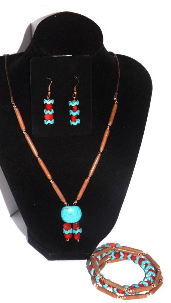 Southwest Funky/ Southwest Jewelry/ Beaded Jewelry/ Turquoise