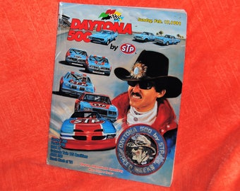 Daytona 500 1991 Program With Ricard Petty on cover