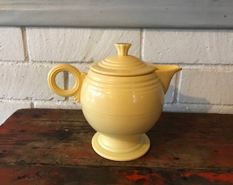 Fiestaware Yellow Insulated Carafe Teapot Coffee Tea Gravy Server Genuine Fiesta Accessory