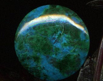Malachite and chrysocolla (126), cabochon, 31 x 31 x 9 mm