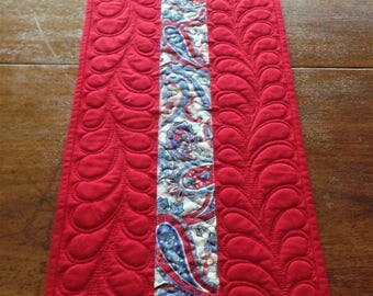 Americana Quilted Table Runner, Patriotic Table Runner, Independence Day, 4th of July, Red and Blue Table Runner, Reversible Runner