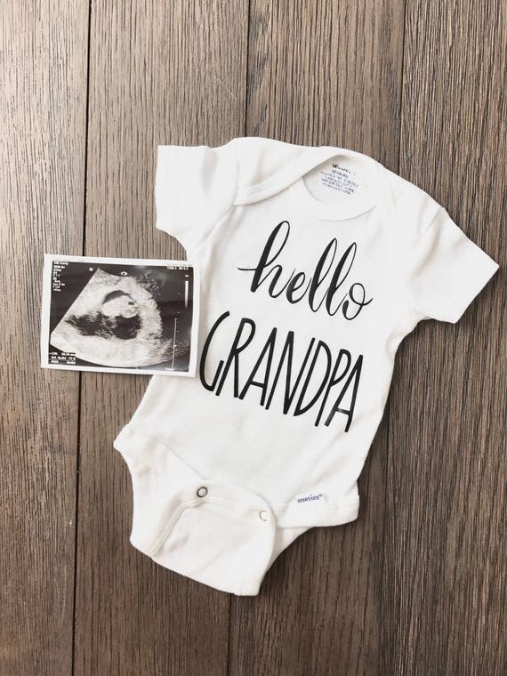 Download Gift For Dad Hello Grandpa Pregnancy Announcement Onesie®