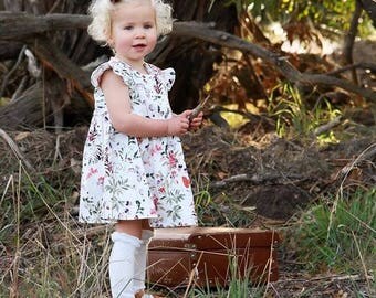 Lady Bug Flutter Dress, Baby clothes, Girls clothes, Girls dress, Handmade baby clothes, First Birthday dress, Baby girl clothes, Dresses