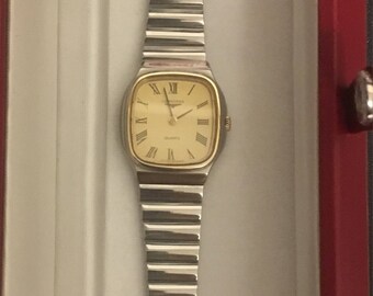 Vintage Longines Quartz Watch Gold Roman Dial