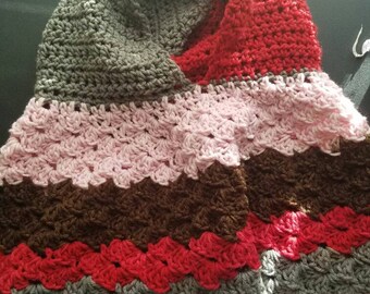 Sweet hooded poncho