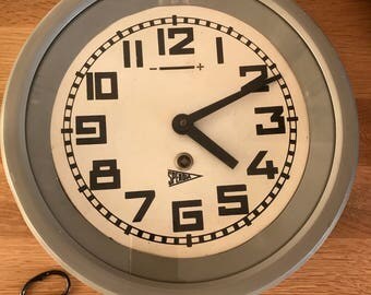 Industrial clock