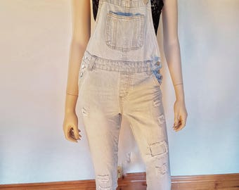 denim overalls/jumpsuit