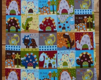Napkin "My dinosaurs", perfect for snack to school or the unique maisonmodele