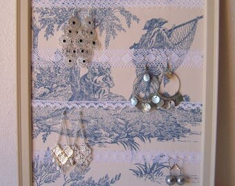 Picture / frame, display earrings, romantic