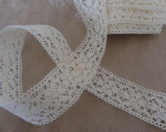 ecru cotton 2.3 cm width 1 meter of lace borders