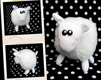 Plush soft APLUCHES white sheep