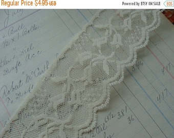 ONSALE Vintage French Netted Ivory Scalloped Lace Yardage