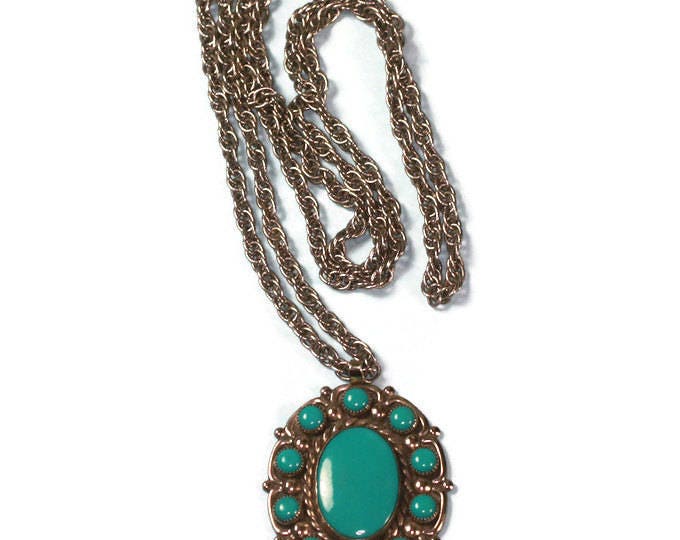 Faux Turquoise Southwestern Style Pendant Necklace Bell Trading Company Vintage