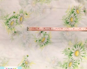 Queen Vintage Flat Sheet Daisies