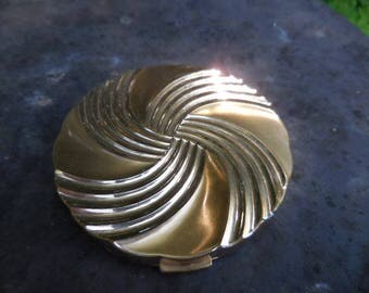 Vintage 1950s to 1960s Gold Tone Swirl Max Factor Hollywood Metal Powder Compact Empty Retro Mirror Round Ladies Accessory Collectible