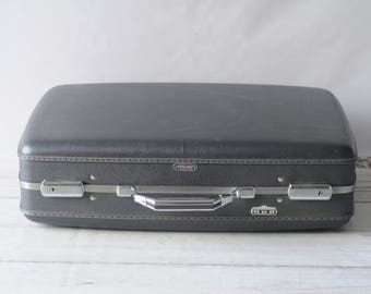 Vintage Suitcase American Tourister Luggage Charcoal Gray Grey Travel Overnite