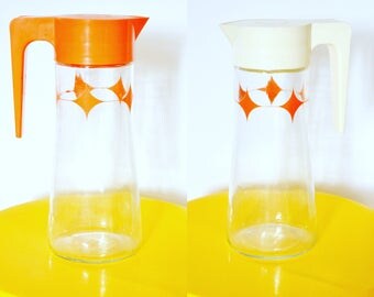 Atomic 60s Anchor Hocking glass tumbler // vintage glass Tang decanter // 1960s orange juice pitcher