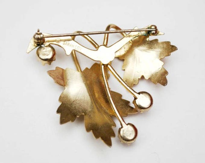 Sara Coventry Leaf Brooch - gold and cultured White pearl - Maple leaf pin