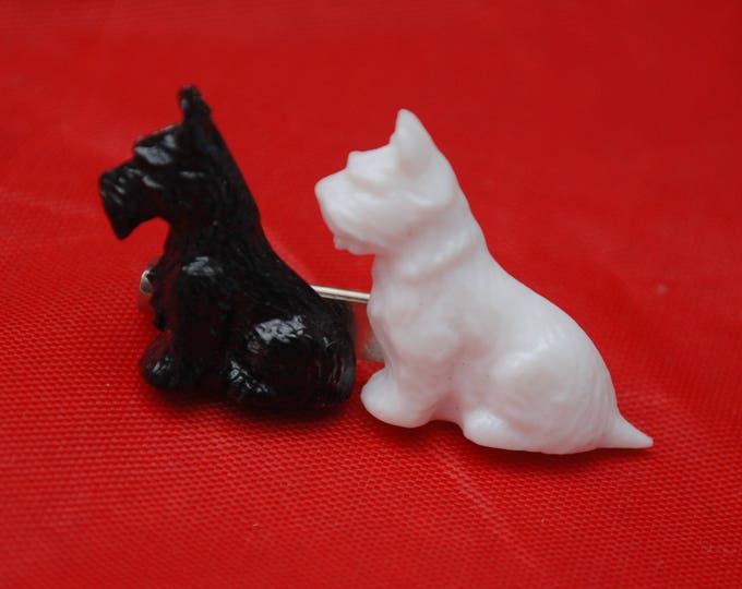 Scottie brooch - two dogs- Black white - plastic - signed Made in Great Britain