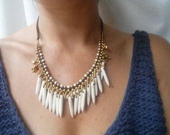 Handmade lovely bohemian beaded necklace with long beads and brassy material
