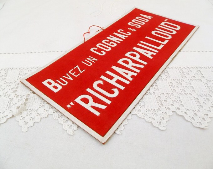 Vintage 1940s Red Cognac Advertising Sign from France Buyez un Cognac et Soda Richarpailloud made of Velveteen on Board, French Publicity Vintage 1940s Red Cognac Advertising Sign from France Buyez un Cognac et Soda Richarpailloud made of Velveteen on Board, French Publicity