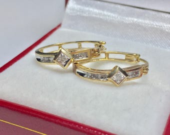 Beautiful Vintage Diamond Earrings l 10KT Yellow Gold Diamond Earrings l Gold Diamond Hoops