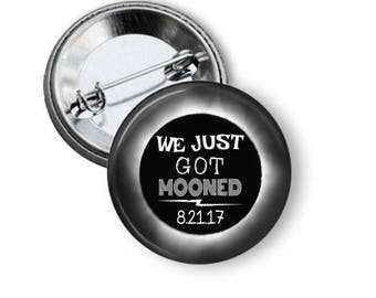 2017 Totality Eclipse, Great American Total Eclipse, Sun and Moon, Eclipse Buttons, Eclipse Party Favors, Eclipse Souvenirs, Solar Eclipse