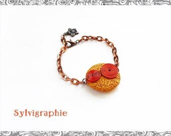 Aluminum wire and yellow stone bracelet