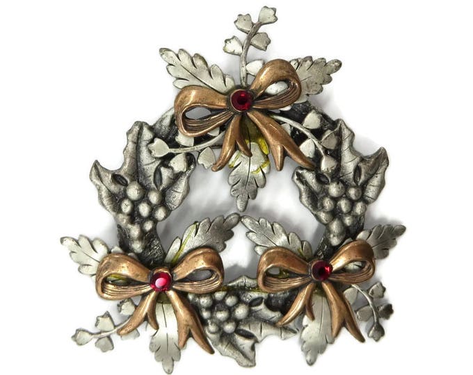 Vintage Brooch - Kerissa Wreath Brooch, Christmas Wreath Pin, Two Tone Wreath Brooch, Rhinestone Stud Holiday Pin