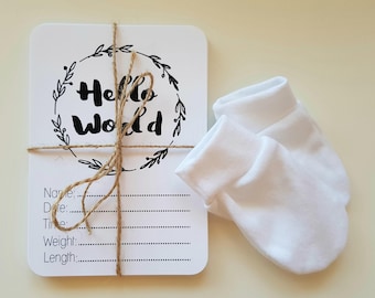 Black and White Floral Baby Milestone Cards